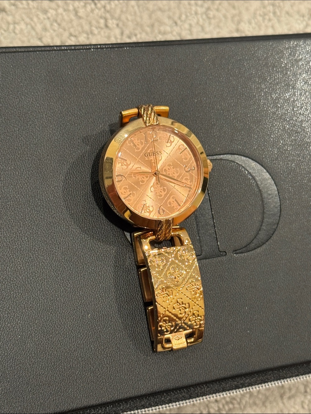 Guess watch